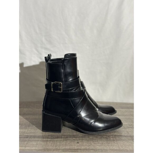 Nasty Gal Faux Patent Leather Buckle Strap Ankle Combat Boots - size 6 - Picture 3 of 11